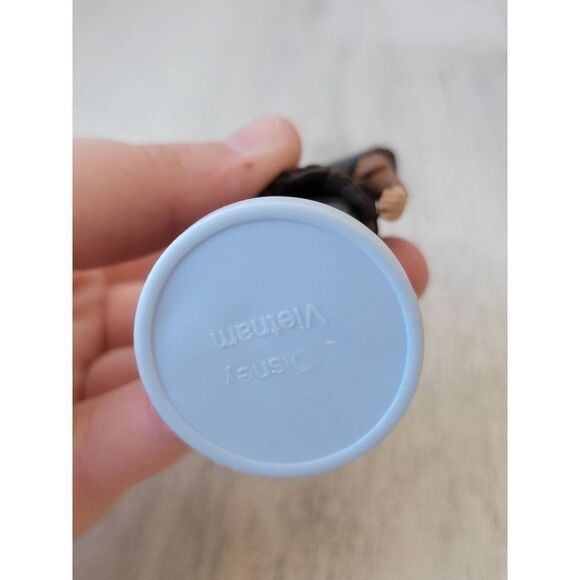 Kristoff Frozen 2 hand hip smile toy figure - Picture 5 of 6